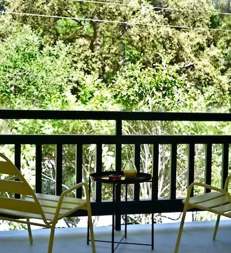 Nid De Line - Hostal Naou - Wifi-Netflix